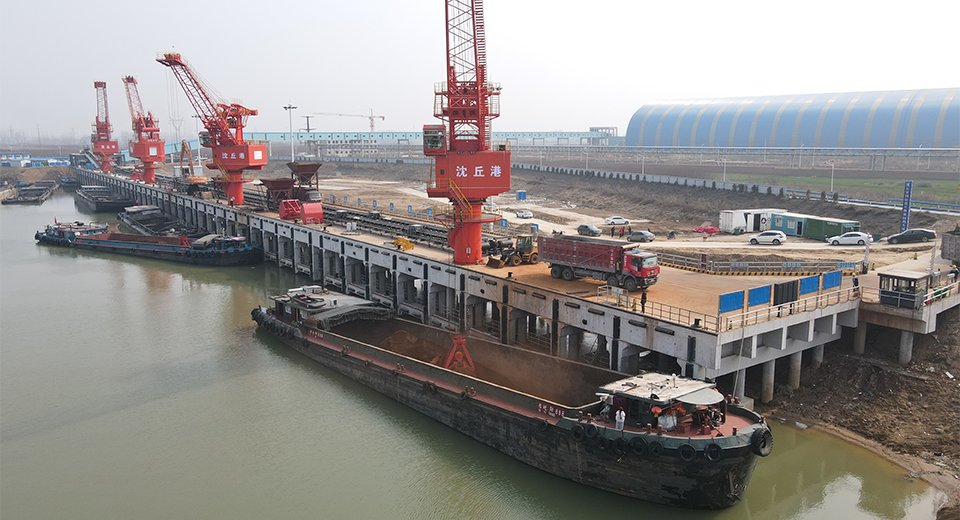 深國(guó)際港口代表項(xiàng)目-河南沈丘港.png